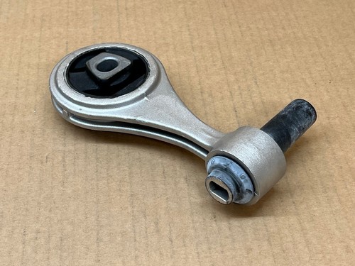 Rear lower engine gearbox - rear,