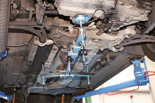 Transverse engine support - transverse,